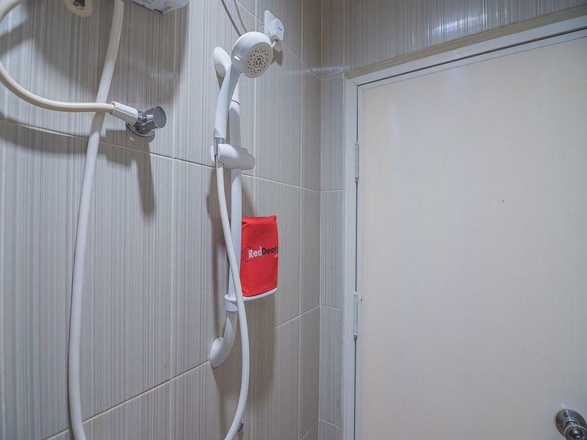 Reddoorz Near Nagoya Citywalk Batam 2 Esterno foto