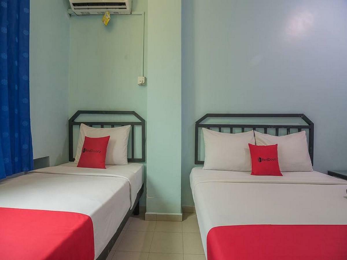 Reddoorz Near Nagoya Citywalk Batam 2 Esterno foto