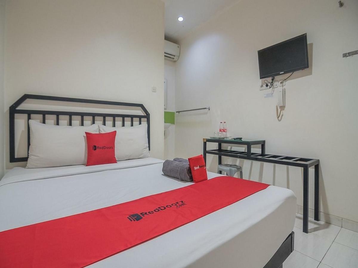 Reddoorz Near Nagoya Citywalk Batam 2 Esterno foto